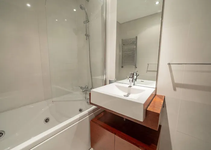 Apartman Modern Cedofeita By Hosty