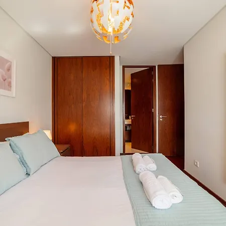 Modern Cedofeita By Hosty Apartment